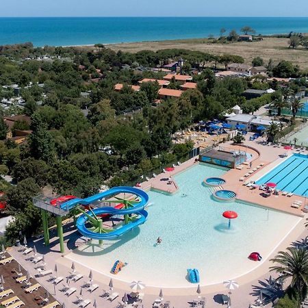 La Risacca Family Camping Village Porto SantʼElpidio Esterno foto