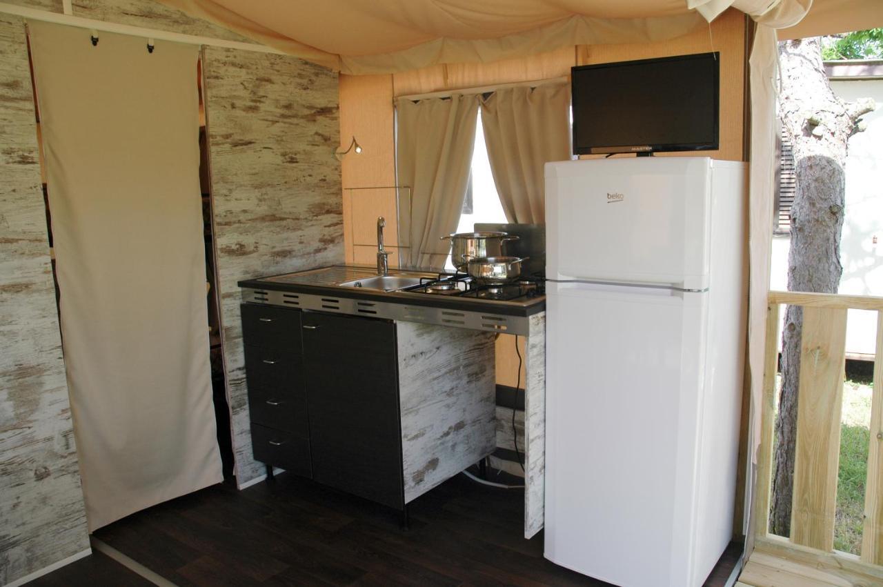 La Risacca Family Camping Village Porto SantʼElpidio Esterno foto
