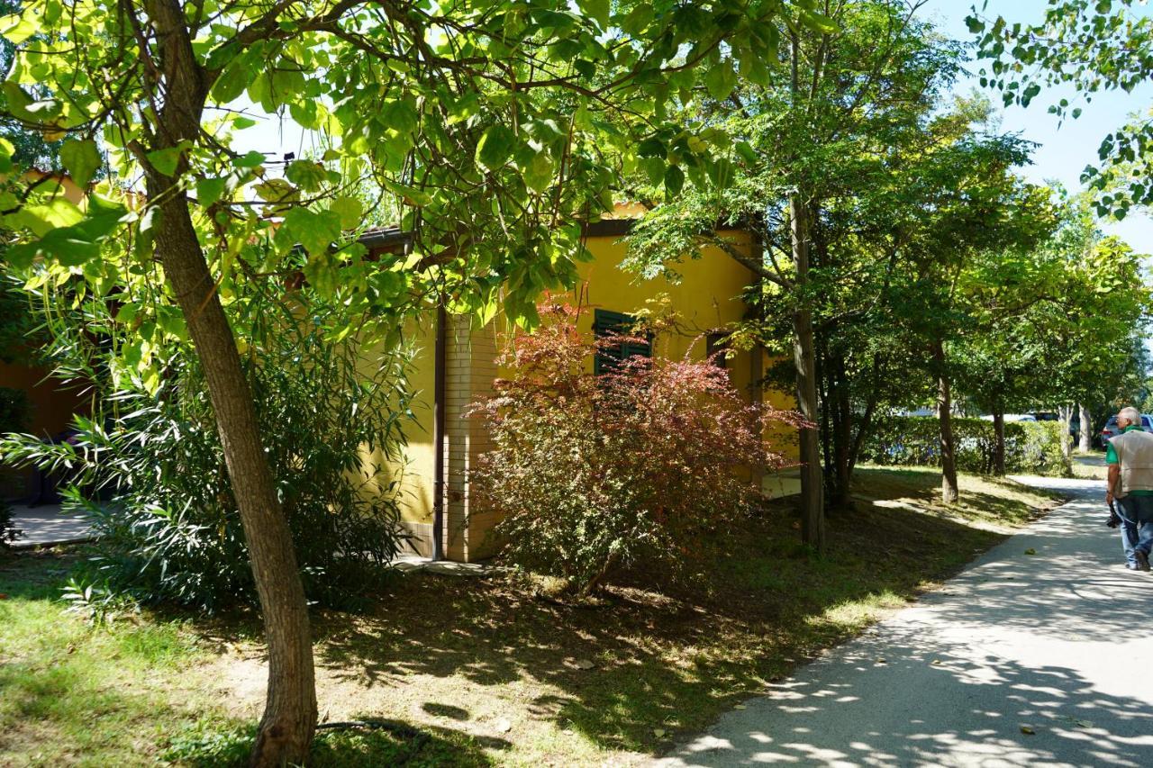 La Risacca Family Camping Village Porto SantʼElpidio Esterno foto