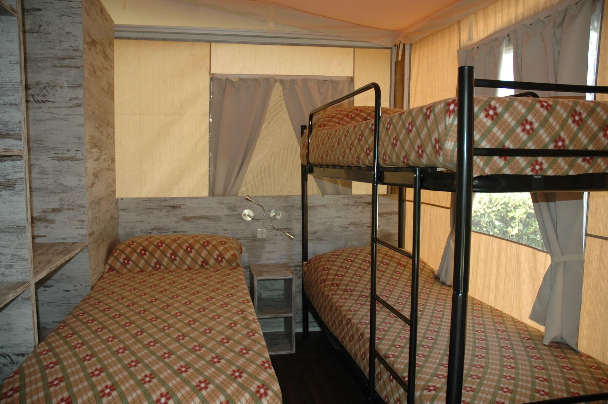 La Risacca Family Camping Village Porto SantʼElpidio Esterno foto
